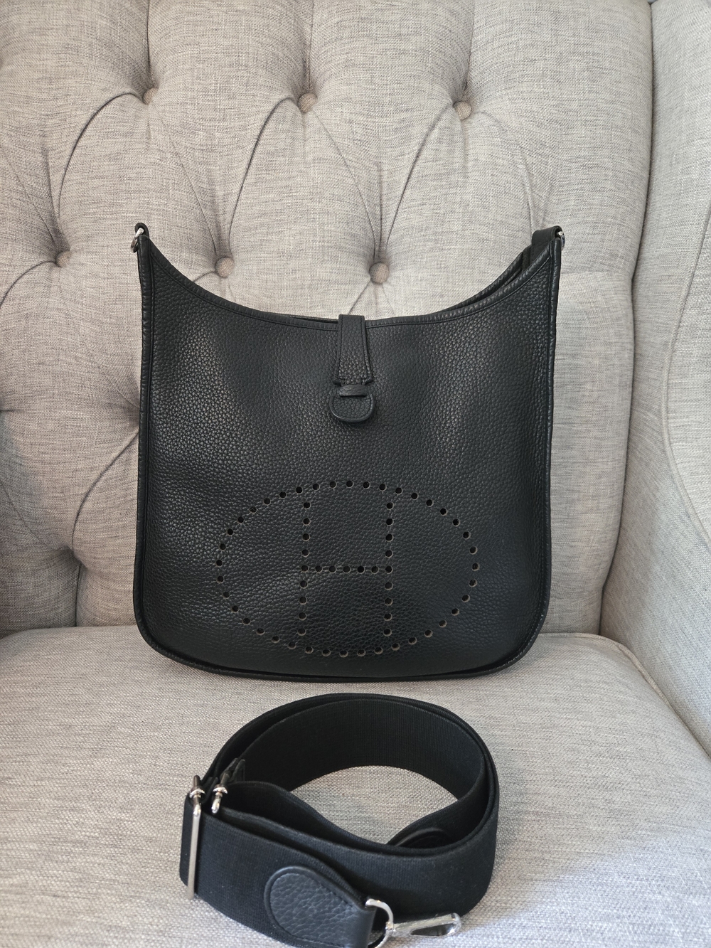 Hermes Evelyne pm bag purse black vuitton chanel gucci